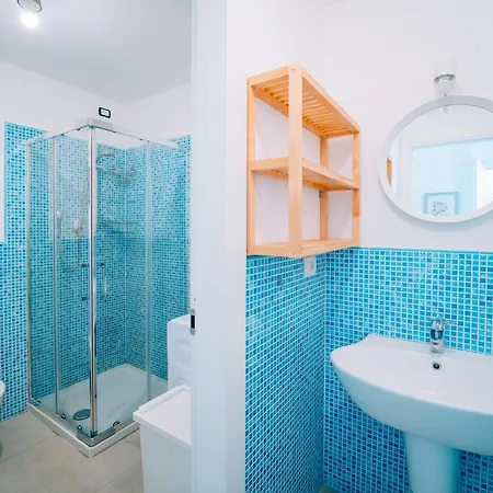 Vittorio's Seaside פורטו ונרה