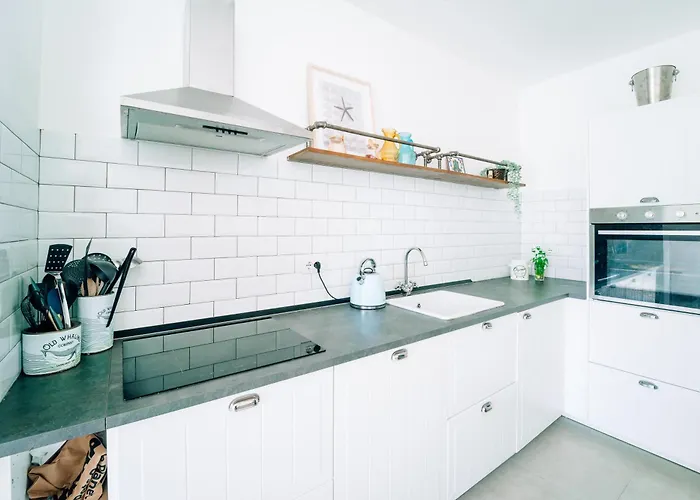 Vittorio's Seaside *